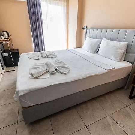 Avisos And Lejlighedshotel *
