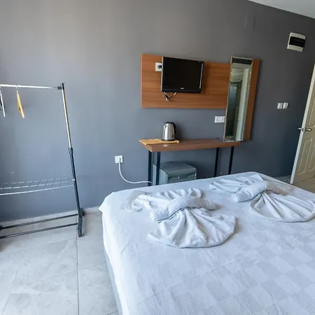 Apart-hotel Avisos And