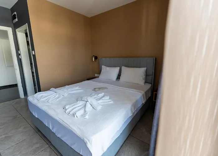 Avisos And * Marmaris