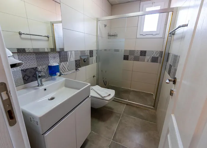 Aparthotel Avisos And